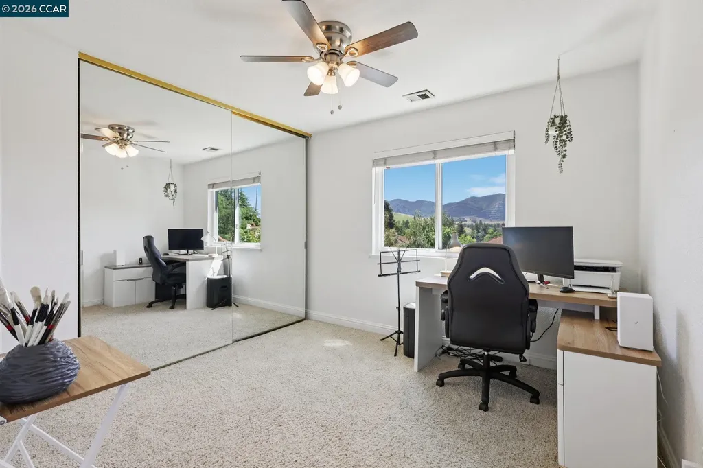 242 El Pueblo Place Clayton CA 94517