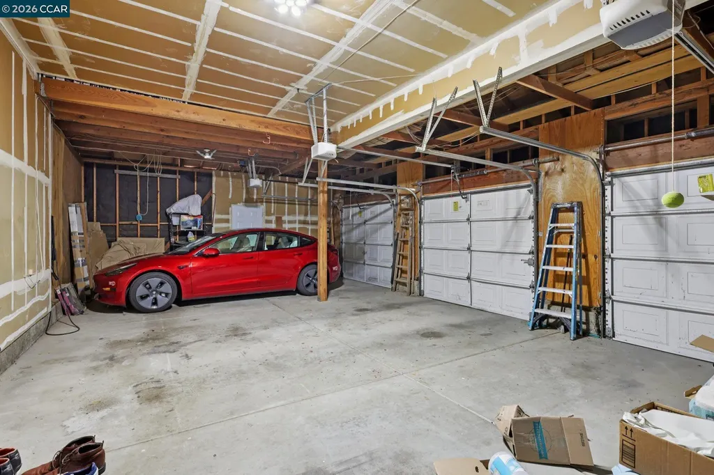 242 El Pueblo Place Clayton CA 94517