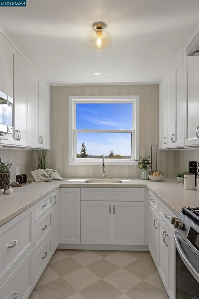 4835 Kathleen Avenue Castro Valley CA 94546