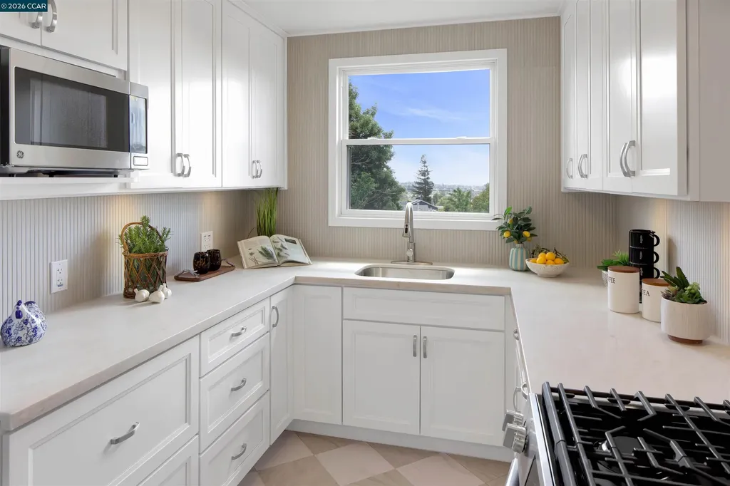 4835 Kathleen Avenue Castro Valley CA 94546