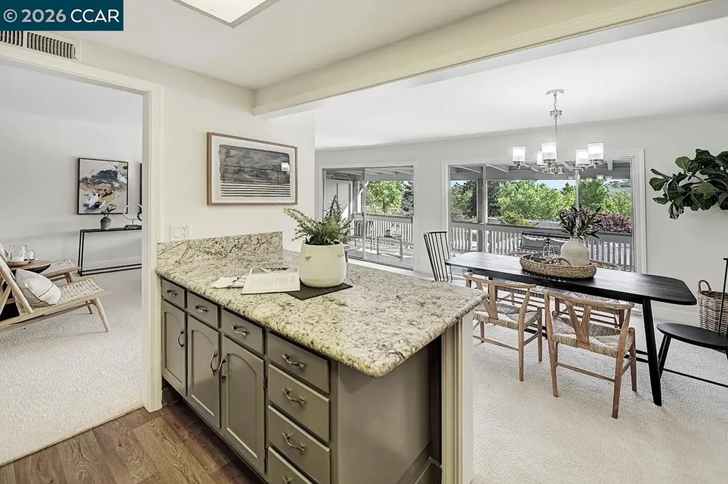 1208 Rockledge Lane Walnut Creek CA 94595