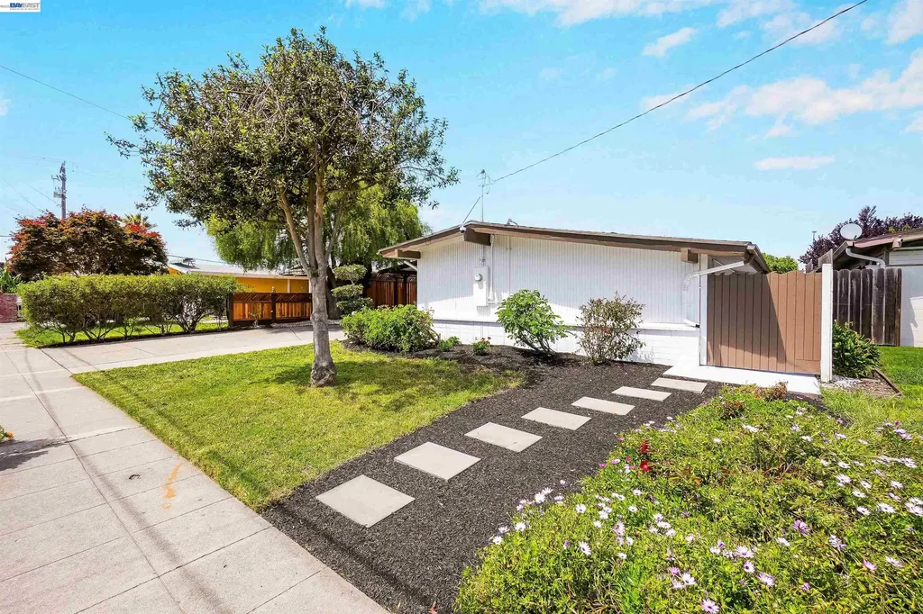 2571 Ocala Street Hayward CA 94545