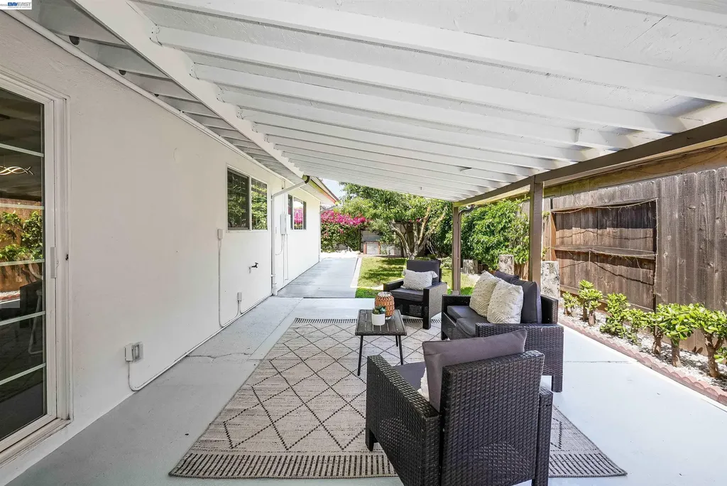 2571 Ocala Street Hayward CA 94545