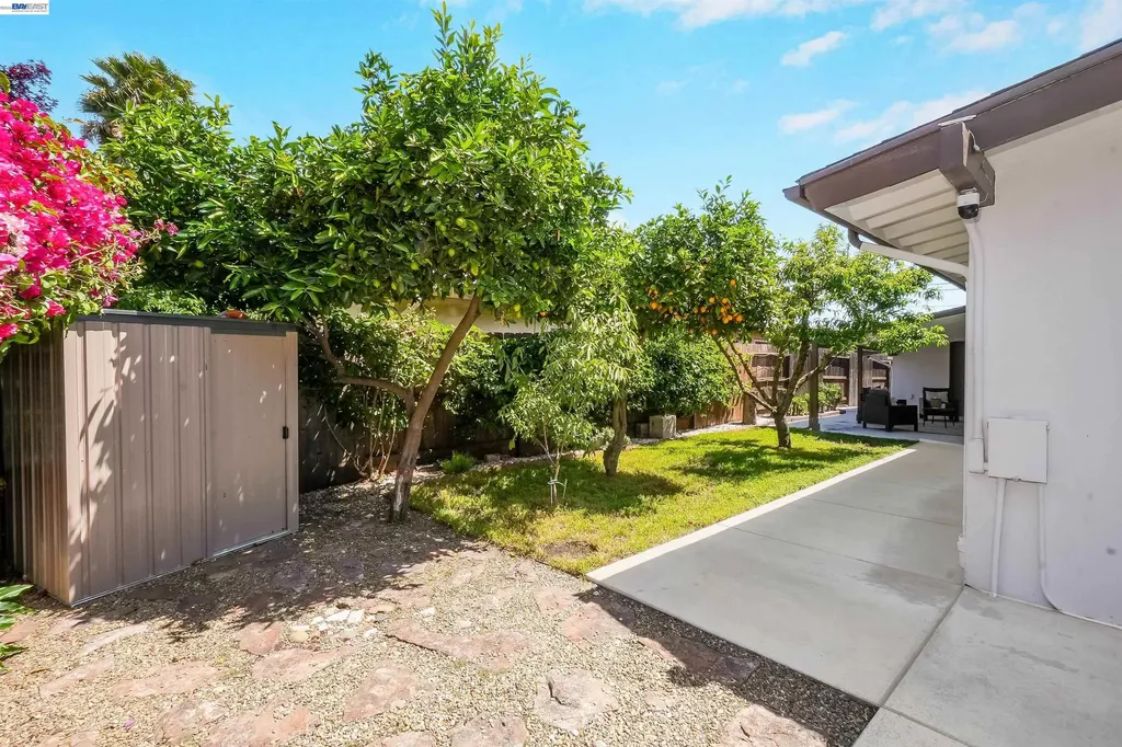 2571 Ocala Street Hayward CA 94545
