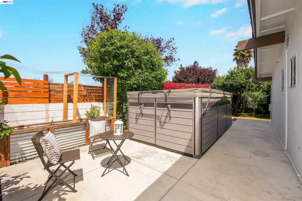 2571 Ocala Street Hayward CA 94545