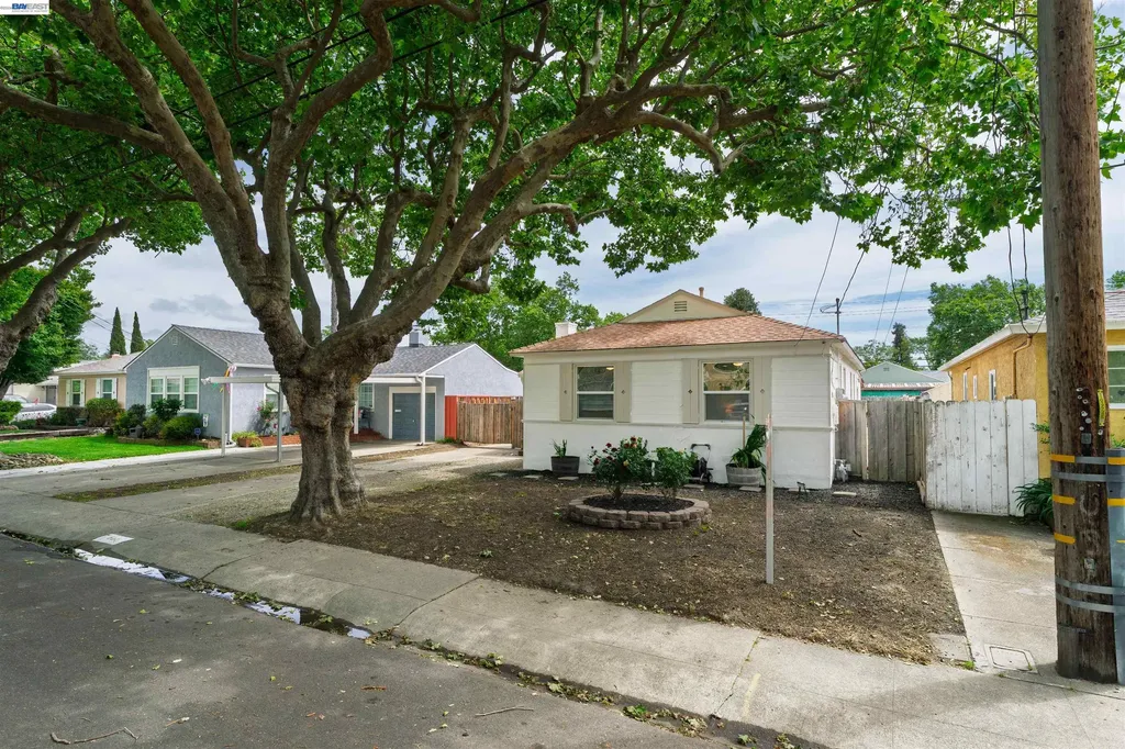 666 Via Pacheco San Lorenzo CA 94580