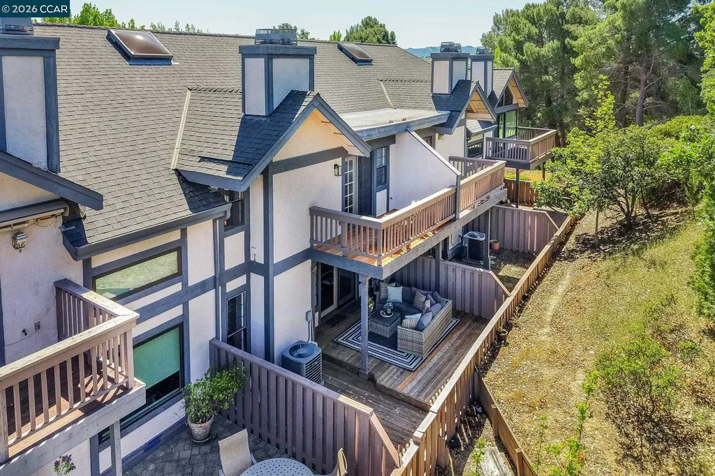 172 Haslemere Court Lafayette CA 94549