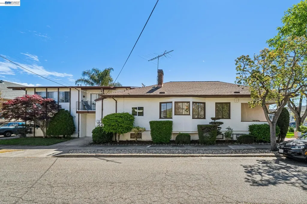 2135 Buena Vista Avenue Alameda CA 94501