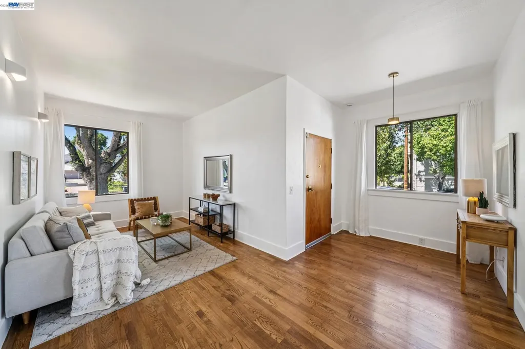 2135 Buena Vista Avenue Alameda CA 94501