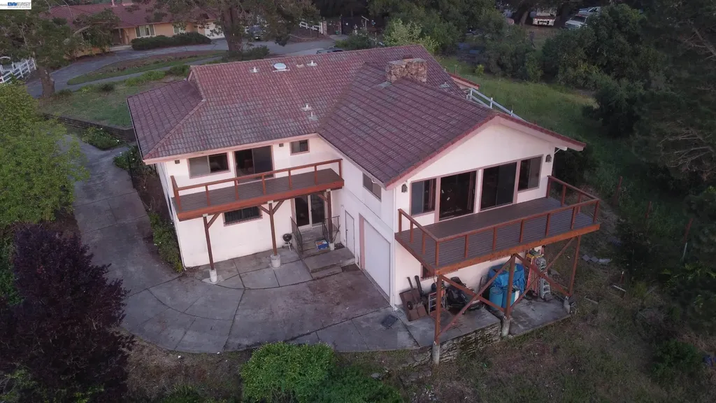 6727 Sunnyslope Avenue Castro Valley CA 94552