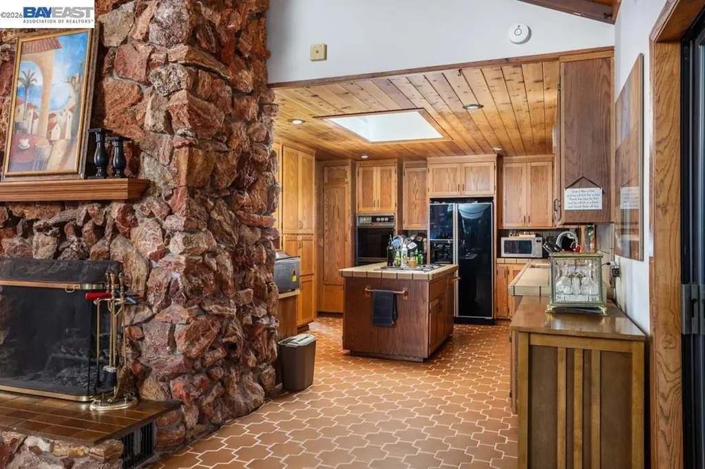 6727 Sunnyslope Avenue Castro Valley CA 94552