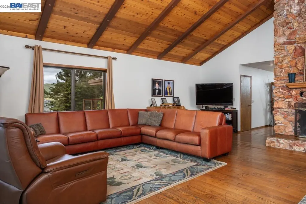 6727 Sunnyslope Avenue Castro Valley CA 94552