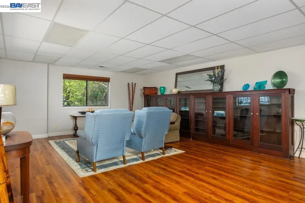 6727 Sunnyslope Avenue Castro Valley CA 94552