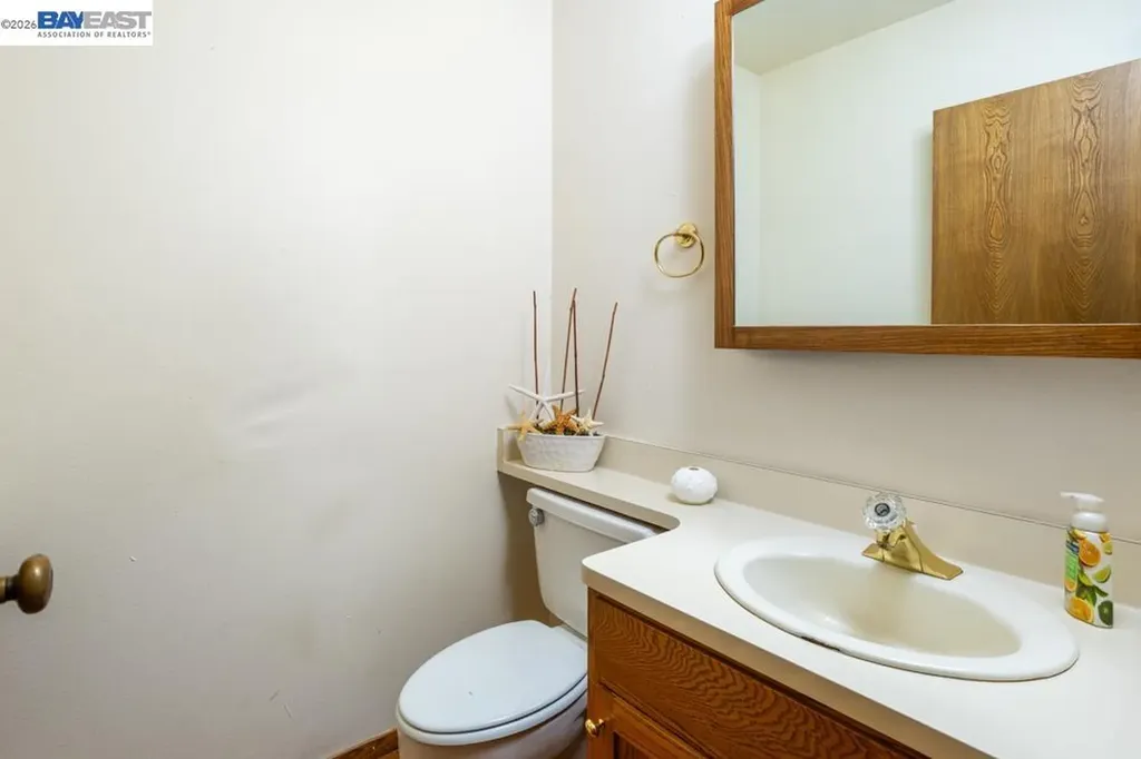6727 Sunnyslope Avenue Castro Valley CA 94552