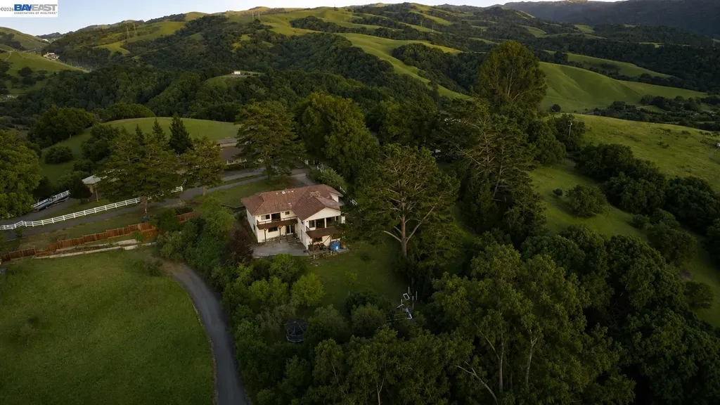 6727 Sunnyslope Avenue Castro Valley CA 94552