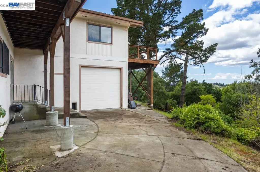 6727 Sunnyslope Avenue Castro Valley CA 94552