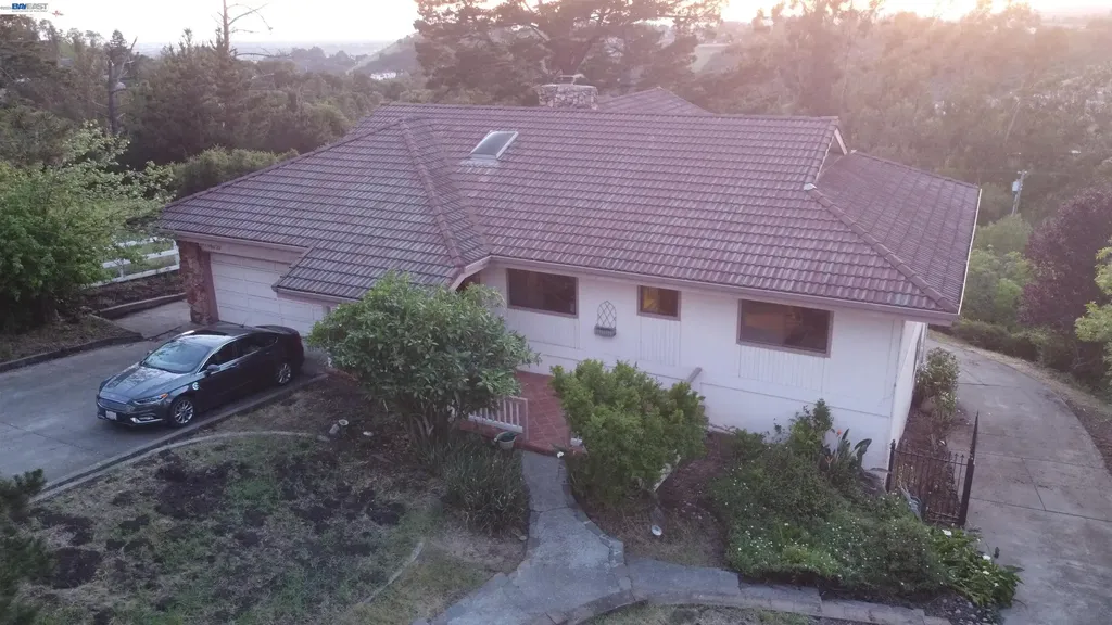 6727 Sunnyslope Avenue Castro Valley CA 94552