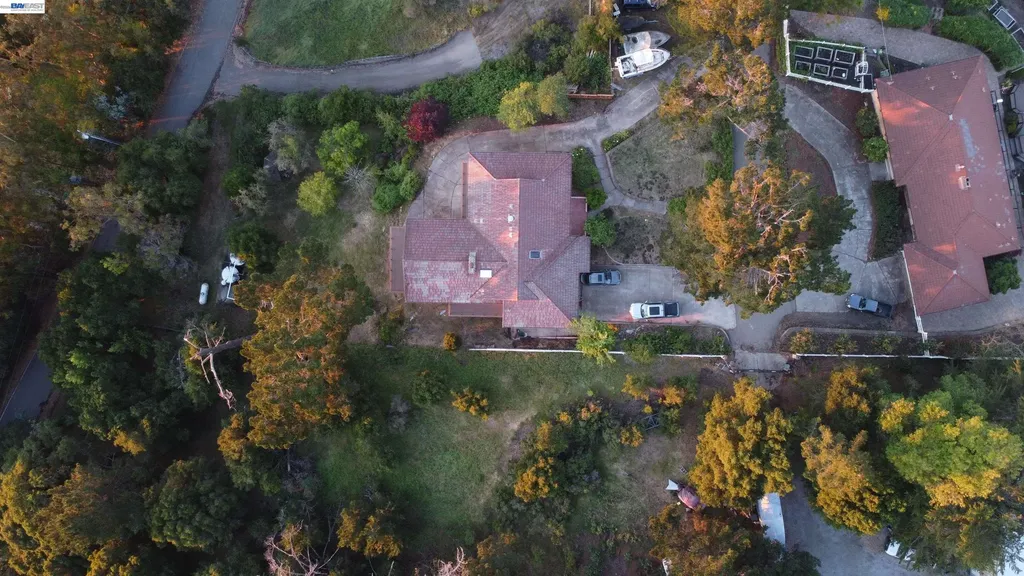 6727 Sunnyslope Avenue Castro Valley CA 94552