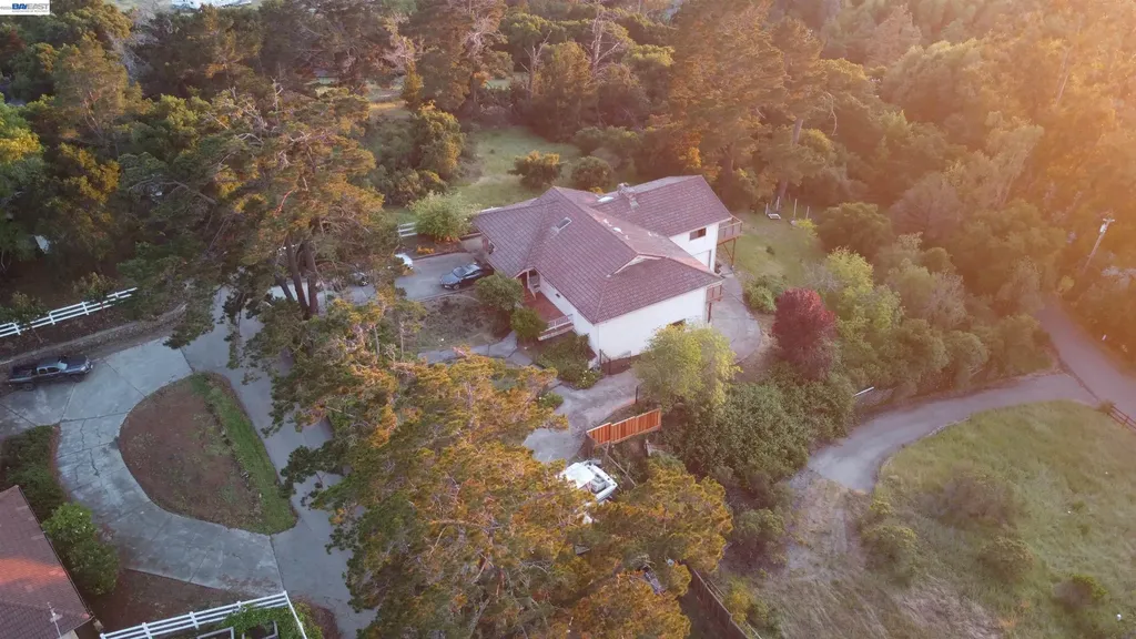 6727 Sunnyslope Avenue Castro Valley CA 94552