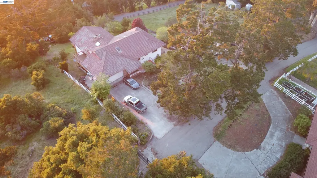 6727 Sunnyslope Avenue Castro Valley CA 94552