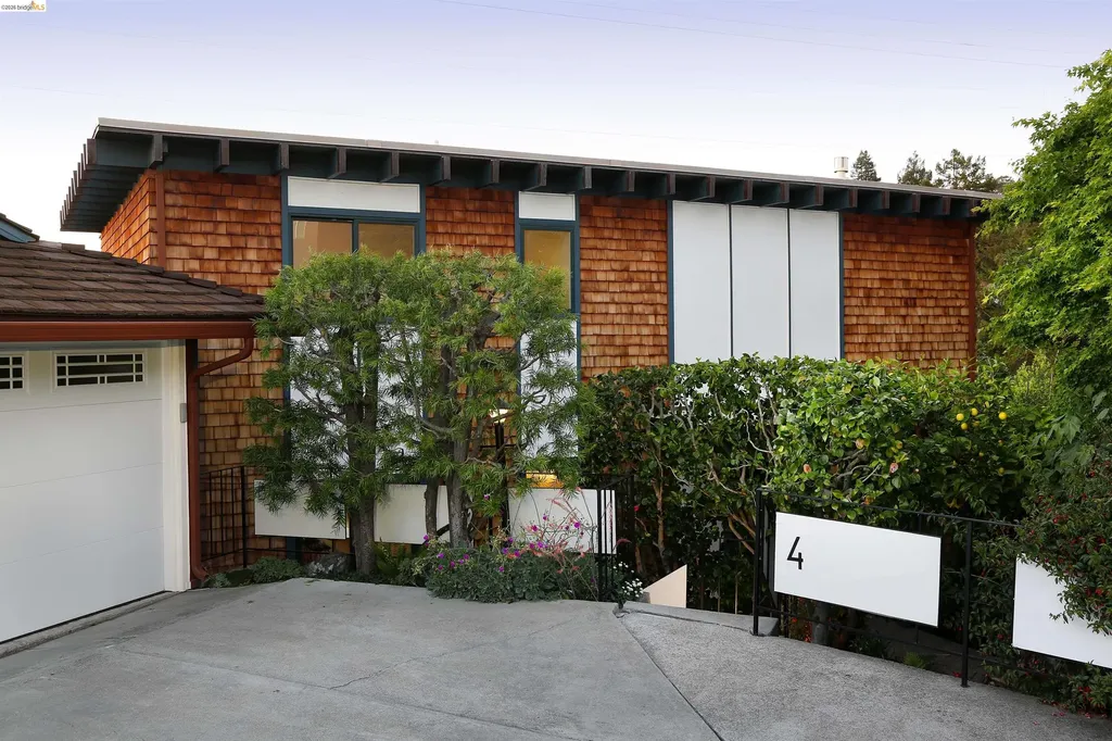 4 Cavendish Lane Piedmont CA 94602