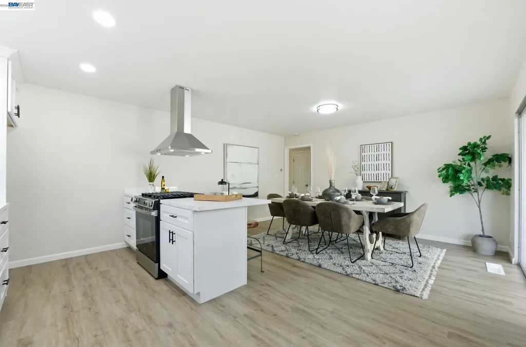 1902 Evergreen Avenue San Leandro CA 94577