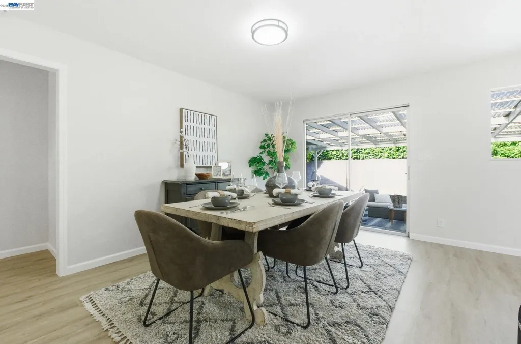 1902 Evergreen Avenue San Leandro CA 94577
