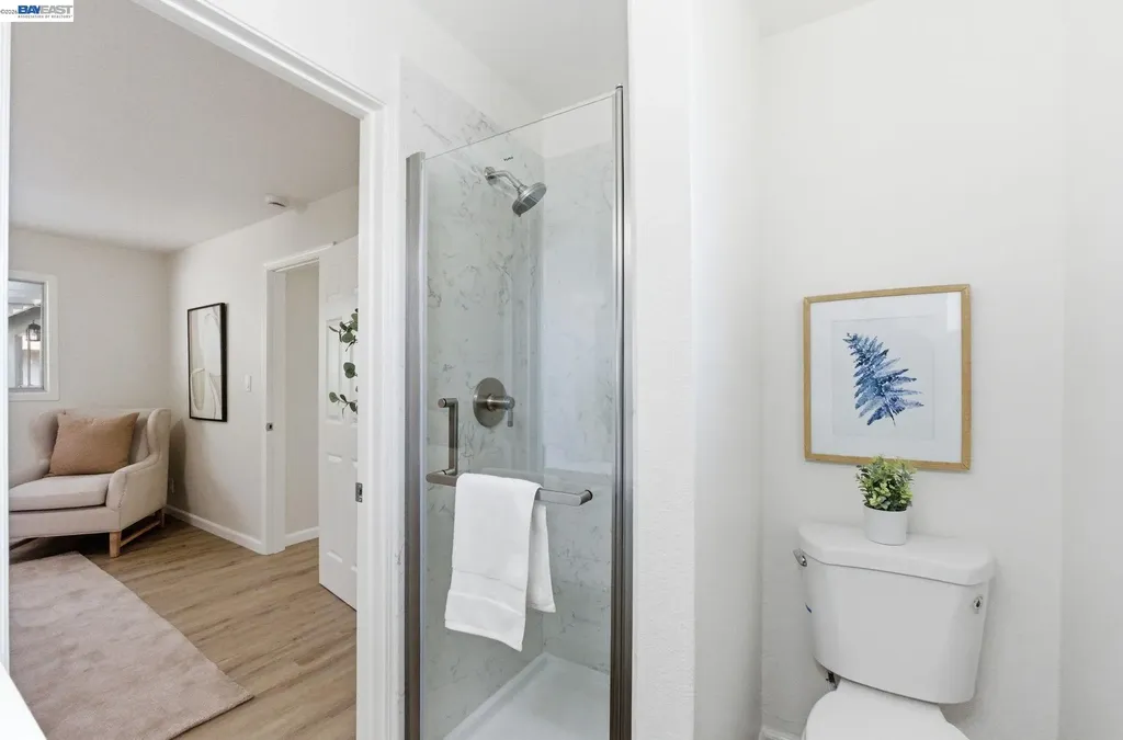 1902 Evergreen Avenue San Leandro CA 94577