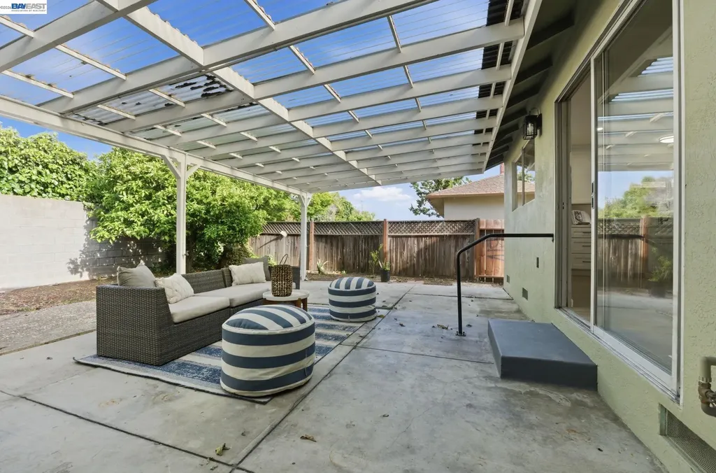 1902 Evergreen Avenue San Leandro CA 94577