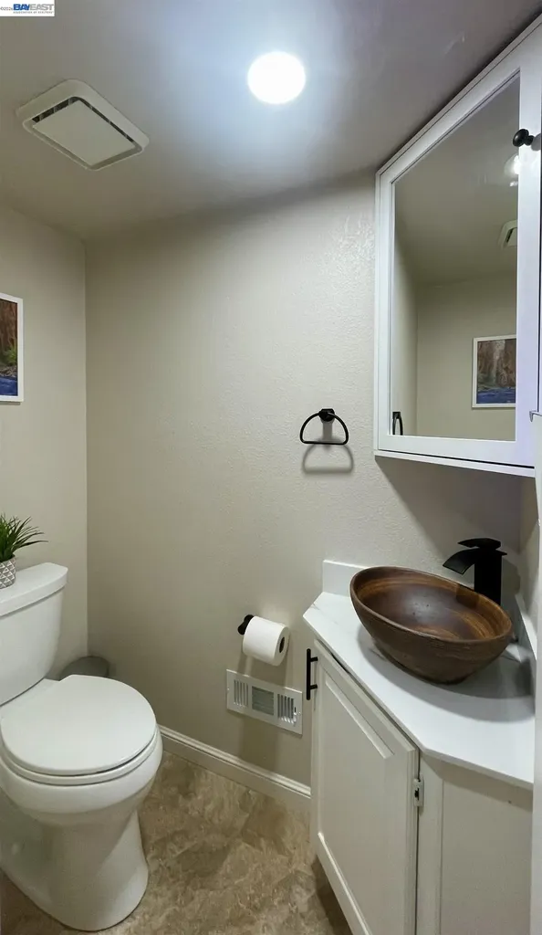 300 Lodgepole Court Martinez CA 94553