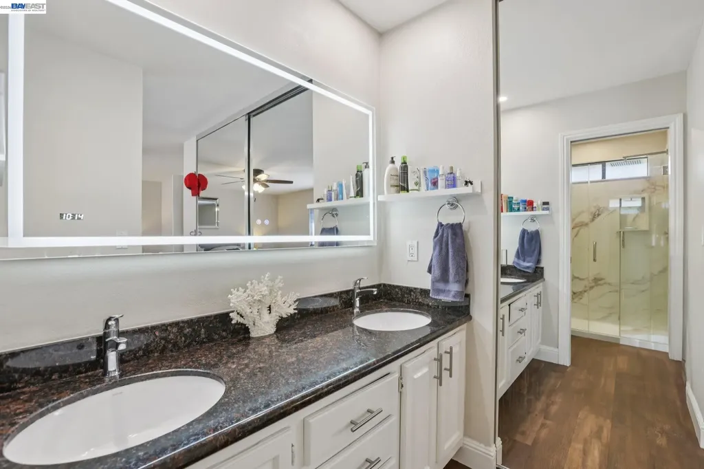 300 Lodgepole Court Martinez CA 94553