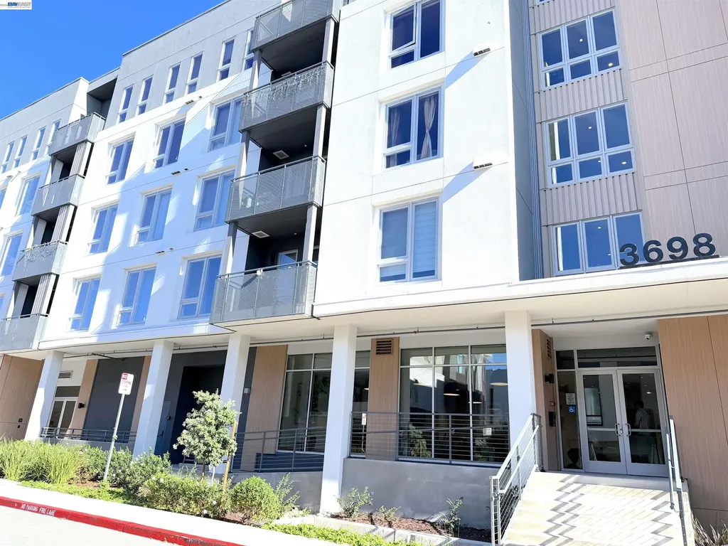 3698 Vision Common Fremont CA 94538