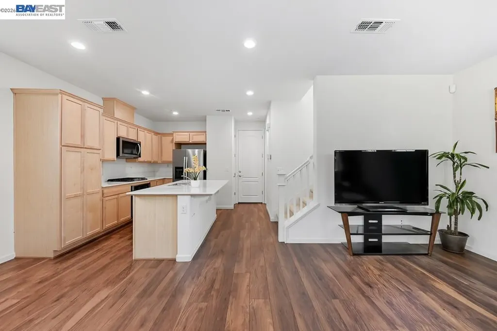 1505 Sylvia Street Hayward CA 94545