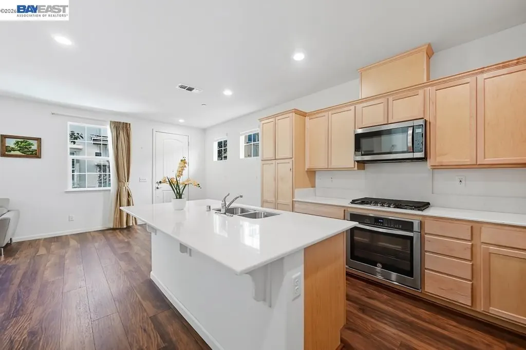 1505 Sylvia Street Hayward CA 94545