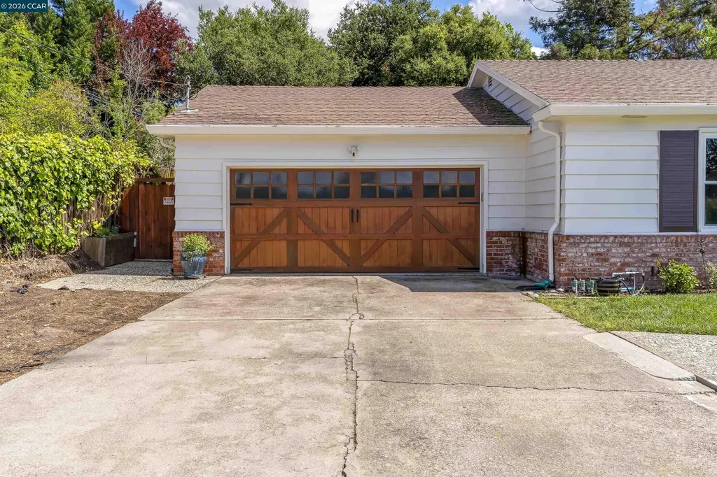 73 Pine Hill Drive El Sobrante CA 94803
