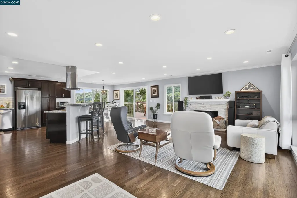 73 Pine Hill Drive El Sobrante CA 94803