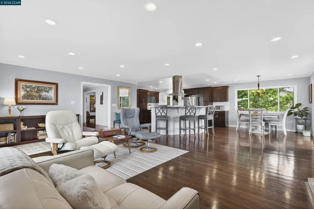 73 Pine Hill Drive El Sobrante CA 94803