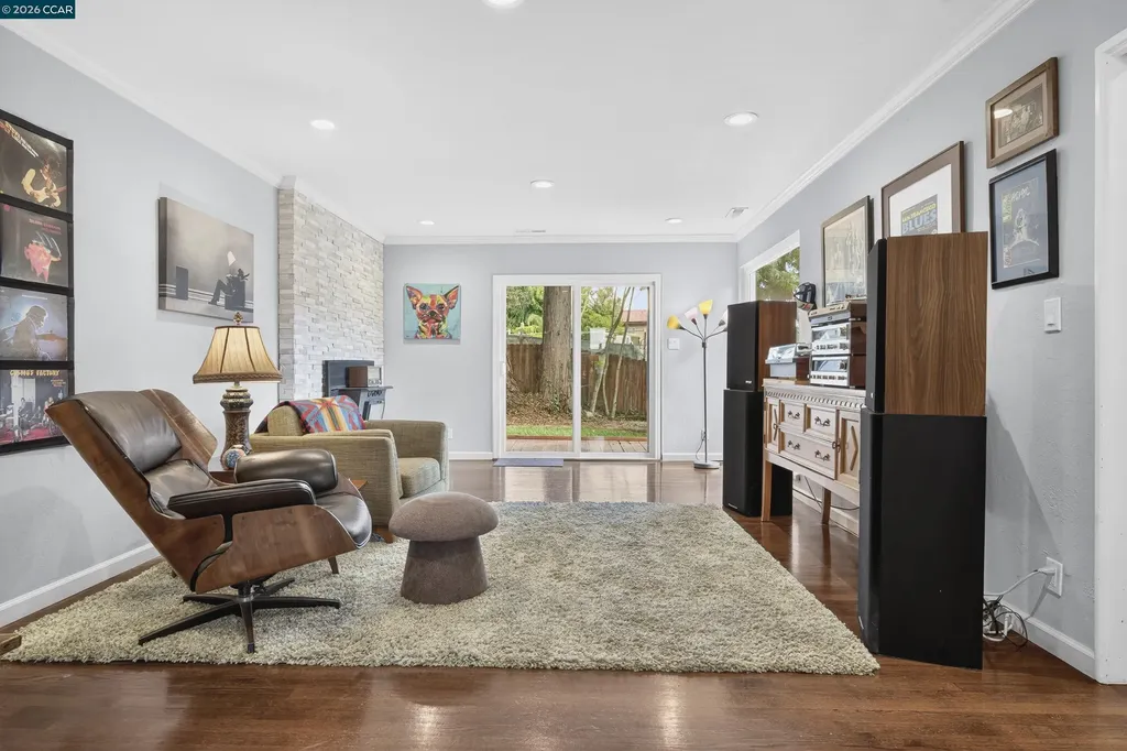 73 Pine Hill Drive El Sobrante CA 94803
