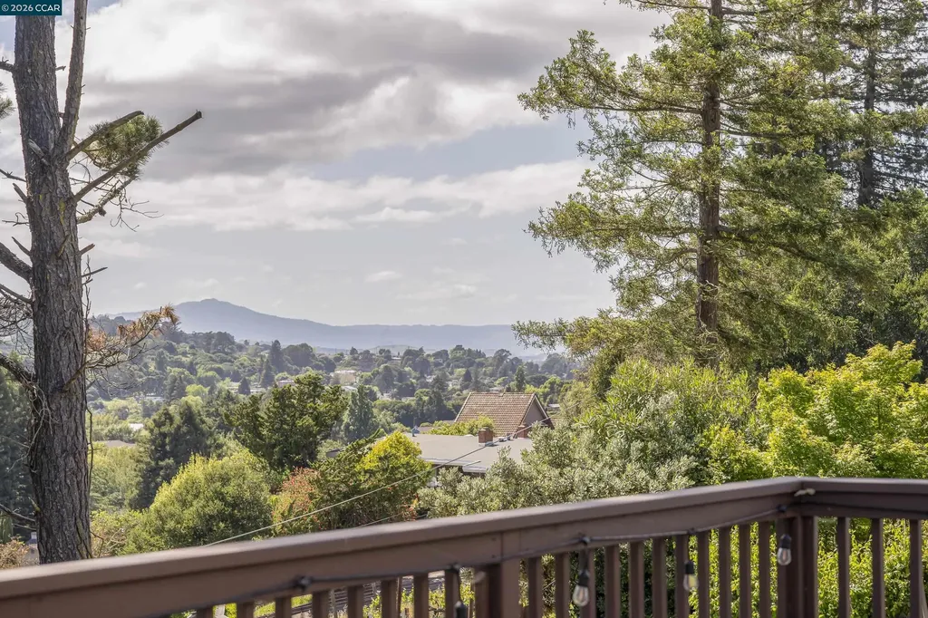 73 Pine Hill Drive El Sobrante CA 94803