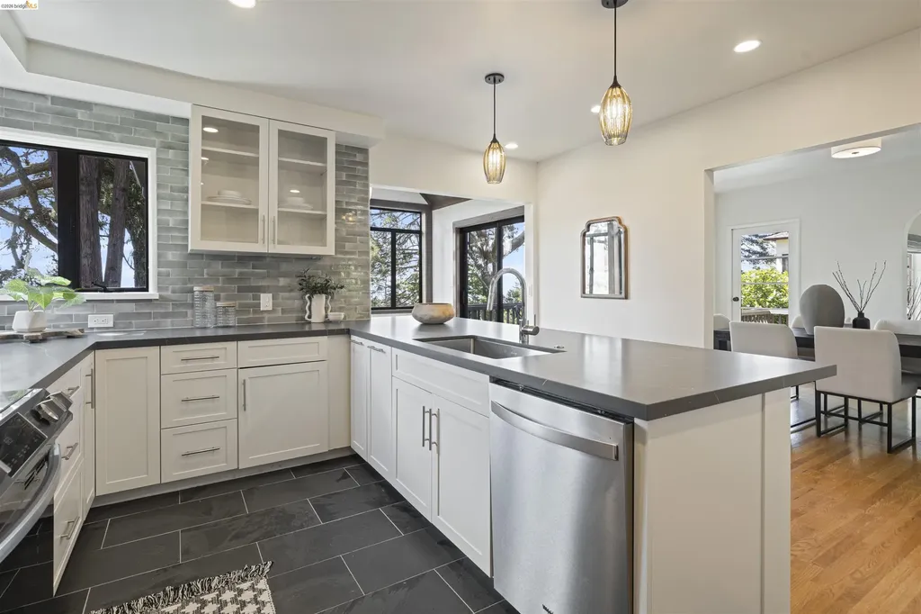 1170 Sterling Avenue Berkeley CA 94708