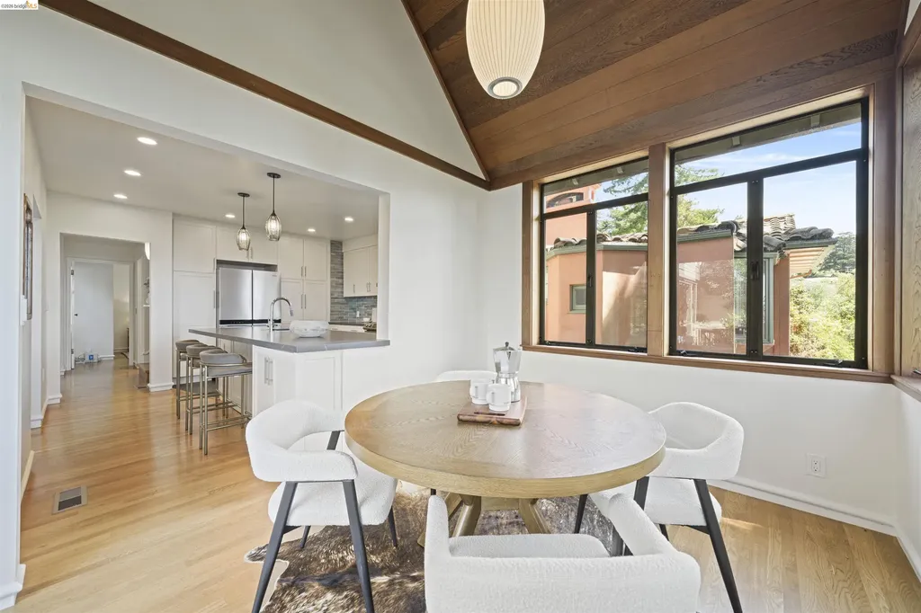 1170 Sterling Avenue Berkeley CA 94708