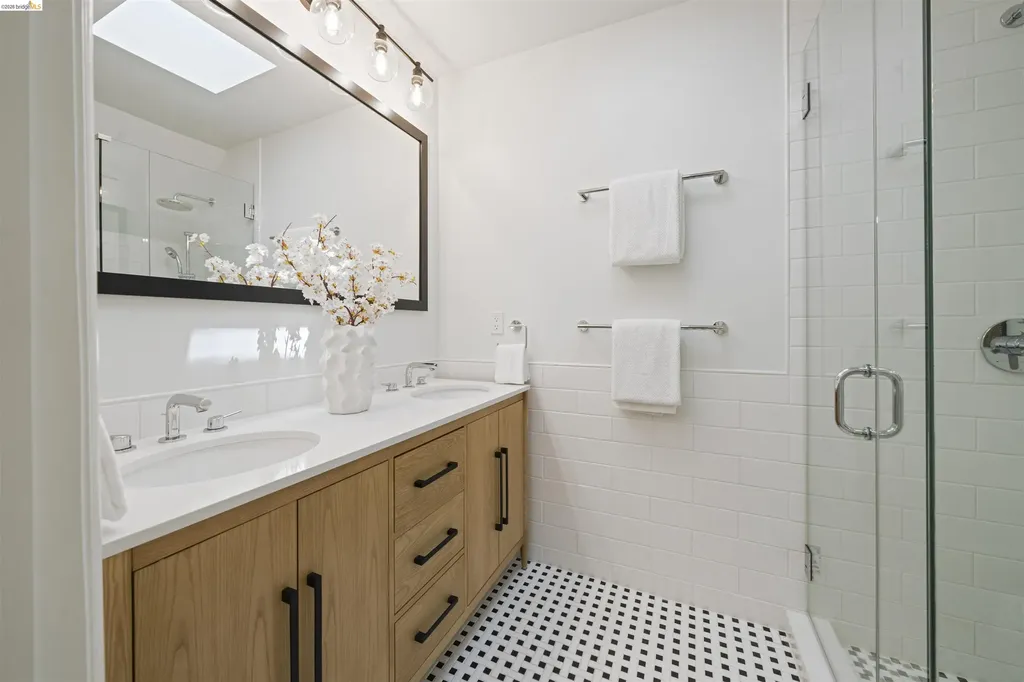 1170 Sterling Avenue Berkeley CA 94708