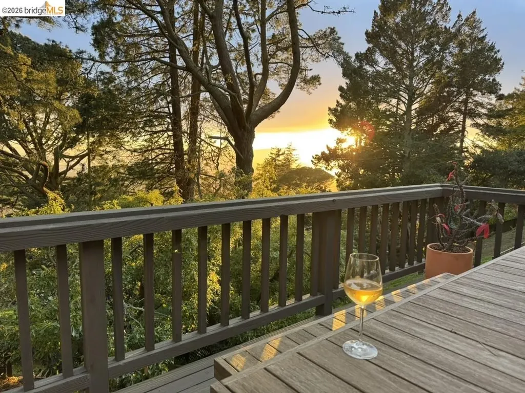 1170 Sterling Avenue Berkeley CA 94708