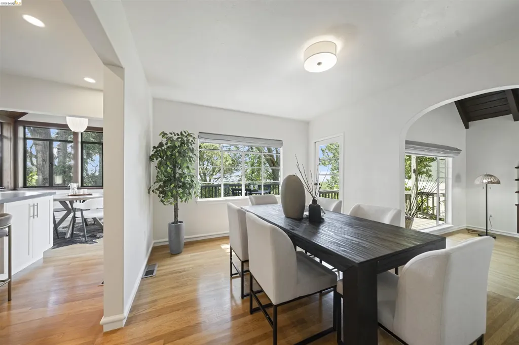 1170 Sterling Avenue Berkeley CA 94708