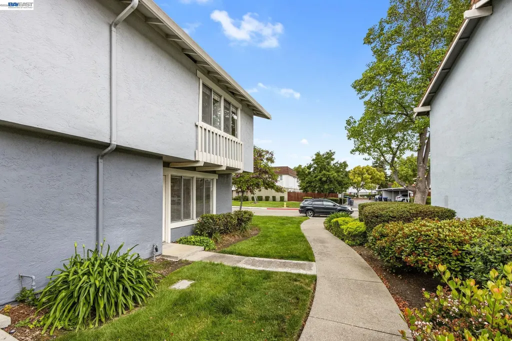 3002 Tonopah Circle Pleasanton CA 94588