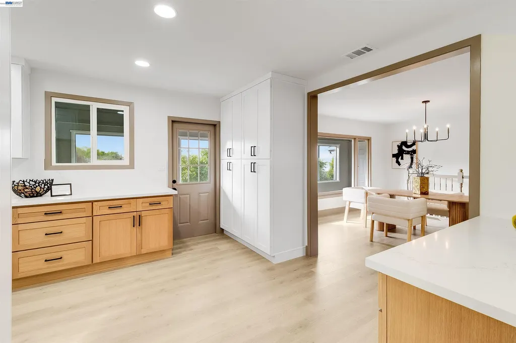 6502 Morris Avenue El Cerrito CA 94530
