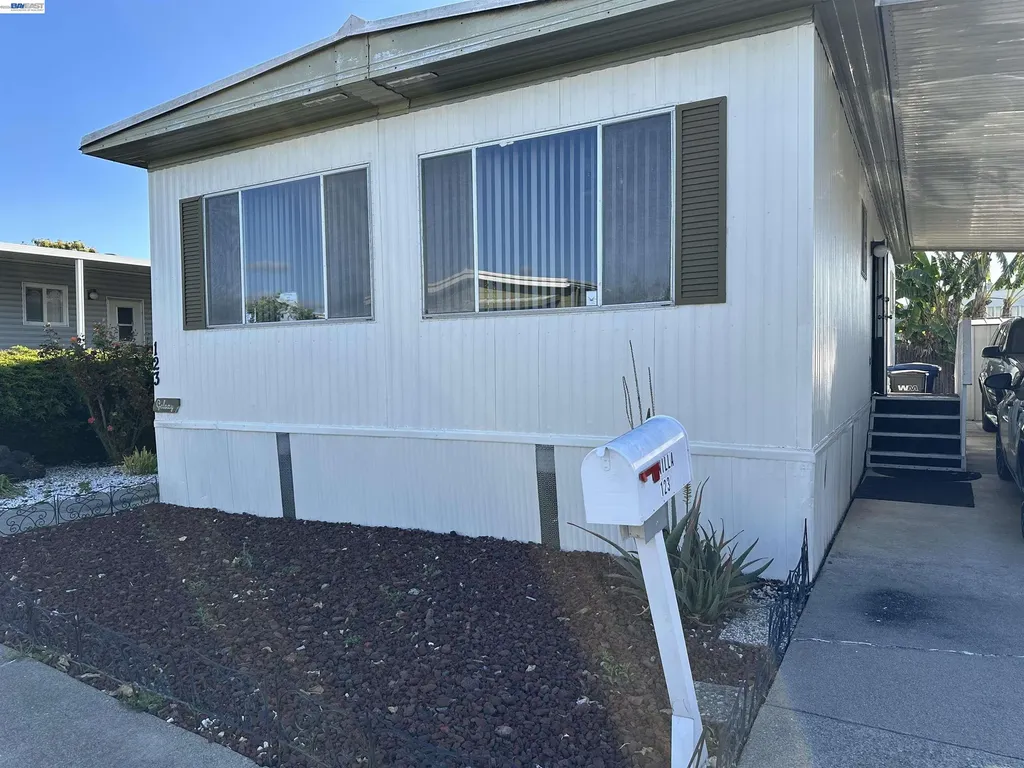 1150 Winton Avenue Hayward CA 94545
