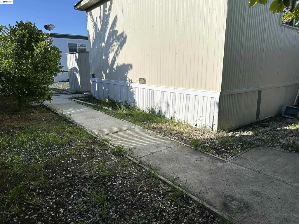 1150 Winton Avenue Hayward CA 94545
