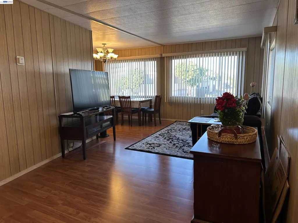 1150 Winton Avenue Hayward CA 94545