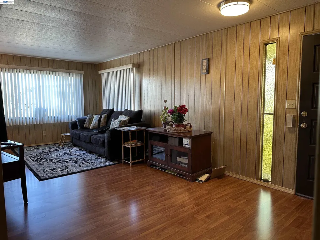 1150 Winton Avenue Hayward CA 94545